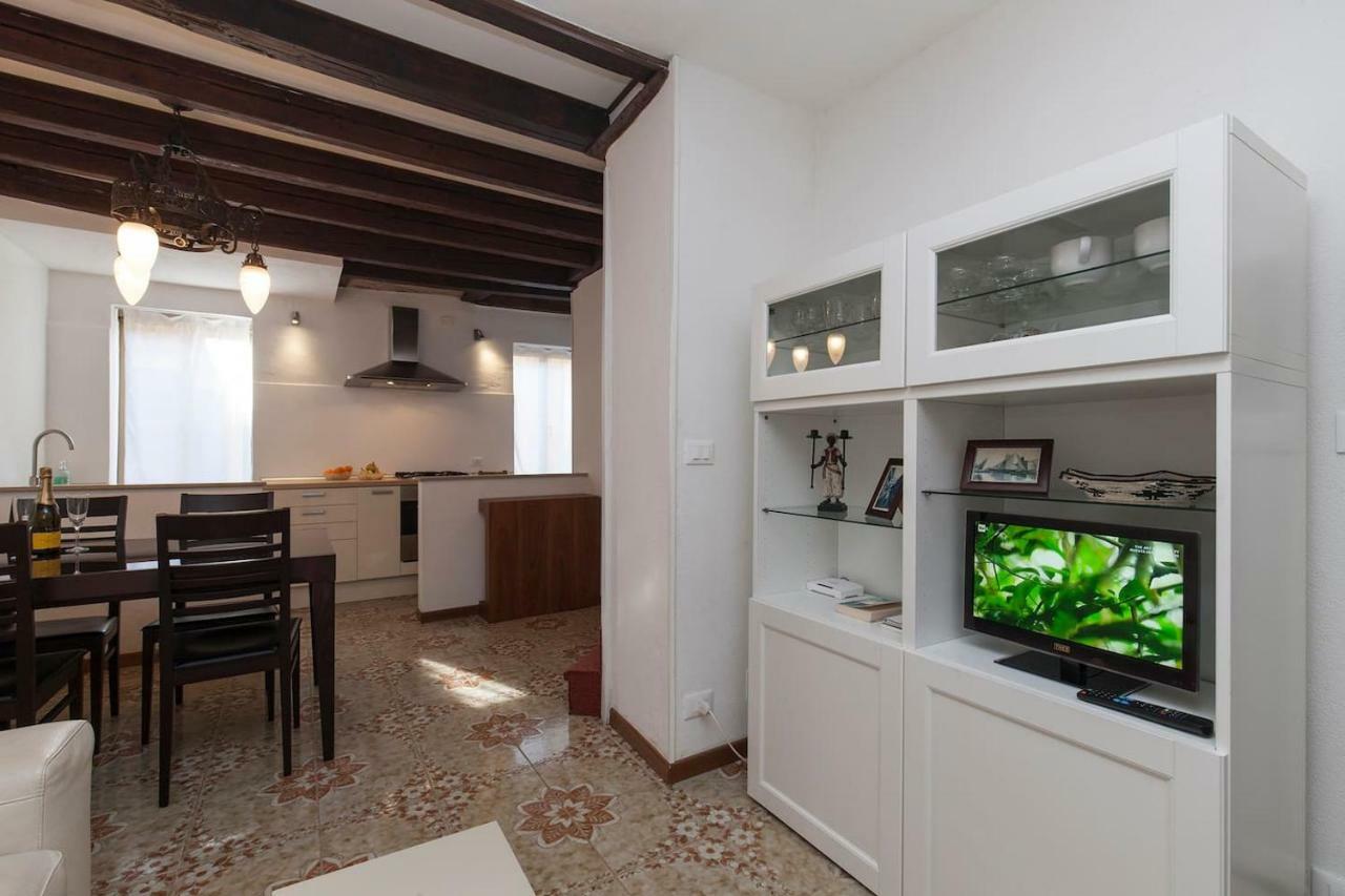 Le Ancore Apartment Few Steps From Biennale Art Venice Luaran gambar