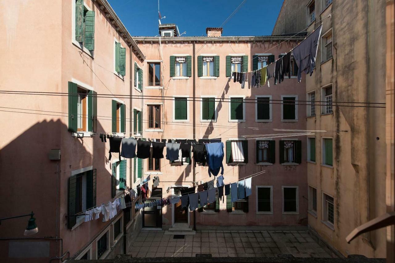 Le Ancore Apartment Few Steps From Biennale Art Venice Luaran gambar